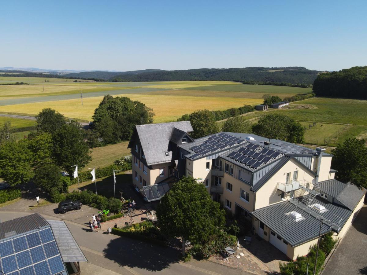 Waldesblick, Hotel-Restaurant Lahr  エクステリア 写真